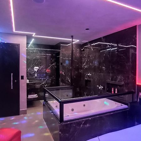 Motel Marselha 5 サンパウロ エクステリア 写真